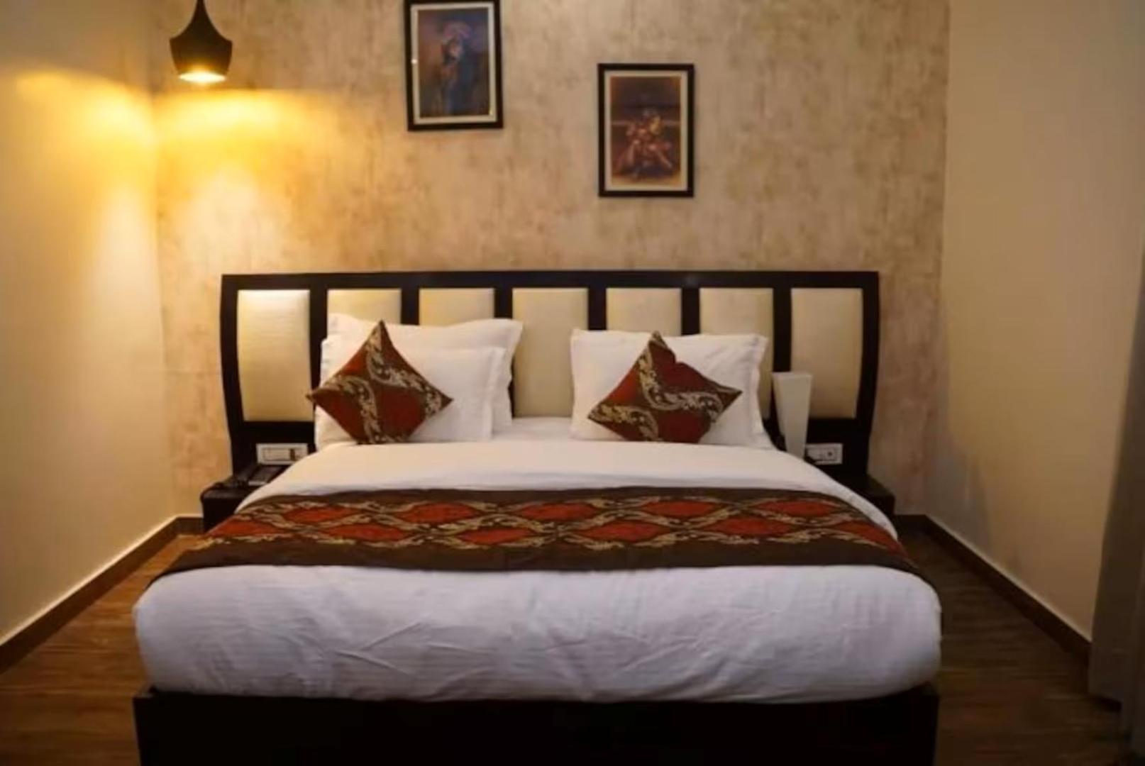 Hotel Suncity & Restaurant Hisār Eksteriør bilde