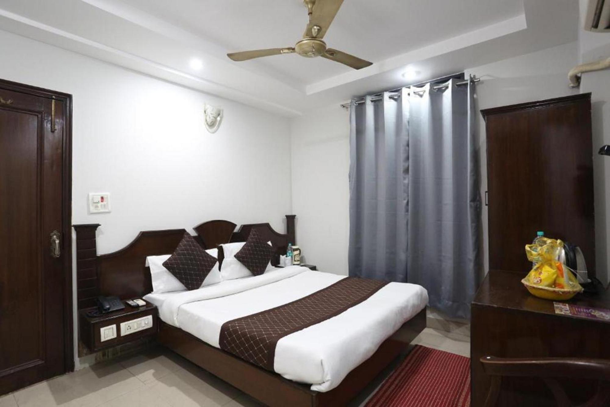 Hotel Suncity & Restaurant Hisār Eksteriør bilde